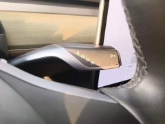 Tesla Model Y Rear-Wheel Drive - ფოტო 14