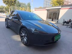 Tesla Model 3 2023 Long Range All-Wheel Drive - ფოტო 4