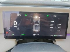Volvo XC70 Plug-in Hybrid 2026 Two-Wheel Drive Long Range Core - ფოტო 12