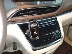 Buick GL8 Land Business Class Smart Edition - ფოტო 14