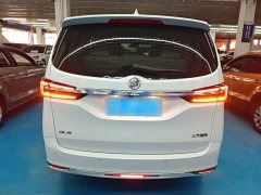 Buick GL8 Land Business Class Smart Edition - ფოტო 6