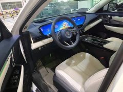 Buick E5 AWD Edition - ფოტო 16