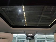Buick E5 AWD Edition - ფოტო 18