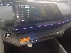 Changan UNI-V 2024 1.5T High-Performance Edition - ფოტო 13