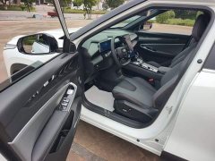 Geely Boyue 2023 Boyue COOL 1.5TD Smart Connect - ფოტო 16