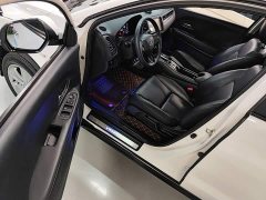 Honda Vezel 2020 1.5L CVT Elite - ფოტო 16