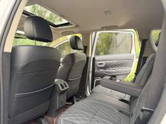 Mitsubishi Outlander 2020 2.0L FWD Comfort 7-Seater - ფოტო 17