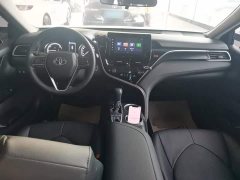 Toyota Camry 2021 Hybrid 2.5L HGVP Leading Edition - ფოტო 10