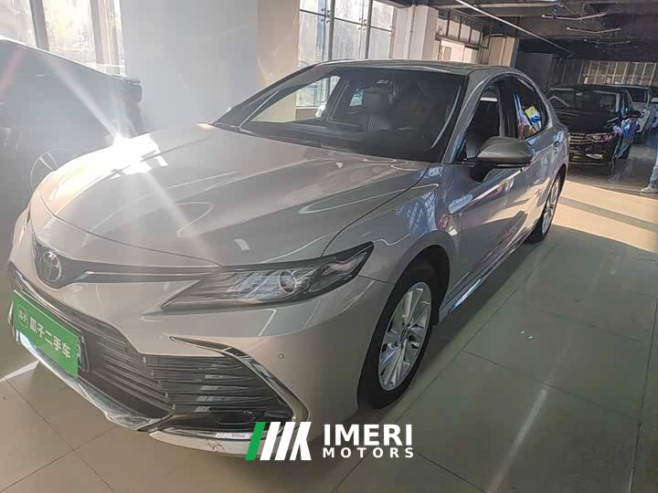 Toyota Camry 2.0G Luxury Edition