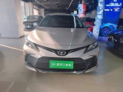 Toyota Camry 2.0G Luxury Edition - ფოტო 3