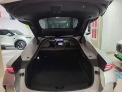 IM Motors Zhiji L6 Max - ფოტო 19