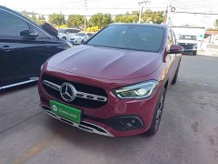 Mercedes-Benz GLA 200 - ფოტო 1