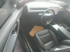 Tesla Model Y Rear-Wheel Drive - ფოტო 16