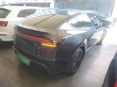 Tesla Model Y Rear-Wheel Drive - ფოტო 7