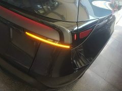 Tesla Model Y Rear-Wheel Drive - ფოტო 8