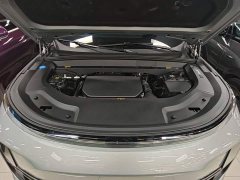 Li Auto L8 Pro - ფოტო 20
