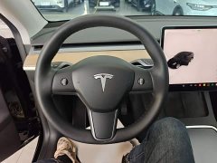 Tesla Model Y Standard Range RWD - ფოტო 11