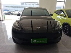 Tesla Model Y Standard Range RWD - ფოტო 3