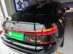 Volkswagen Passat Facelift 330TSI Starry Sky Elite - ფოტო 6