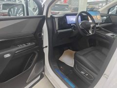 BYD M9 2025 1060 Pilot Edition - ფოტო 16