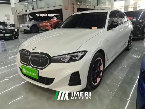 2024 BMW i3 eDrive 40 L Midnight Edition Package