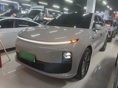 Li Auto L6 Pro - ფოტო 1