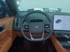 Li Auto L6 Pro - ფოტო 11
