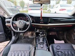 Volkswagen Passat 330TSI Luxury - ფოტო 10