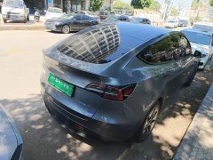 Tesla Model Y Rear-Wheel Drive - ფოტო 7