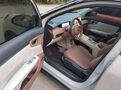 Wuling Bingguo S 325km Deluxe Edition - ფოტო 16