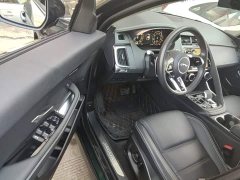 Jaguar E-PACE R-DYNAMIC SE BLACK Ebony Sport Edition - ფოტო 12