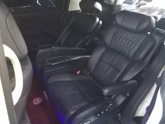Honda Elysion 2.0L e:HEV Luxury Prestige Edition - ფოტო 17