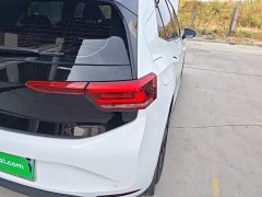 Volkswagen ID.3 Outstanding Edition - ფოტო 8