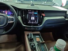 Volvo XC60 B5 AWD Smart Luxury Edition - ფოტო 13