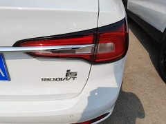 SAIC MG i5 2020 1.5L Automatic 4G Connected Flagship Edition - ფოტო 8