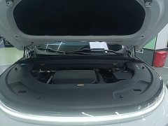 Li Auto L7 Max - ფოტო 20