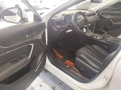 Nissan Venucia V 2021 260T Monarch Edition - ფოტო 16