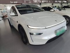 Tesla Model Y Rear-Wheel Drive - ფოტო 4