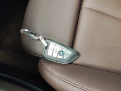BMW X1 sDrive25Li Leading Edition - ფოტო 9