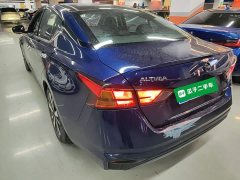 Nissan Teana 2021 2.0L XL Comfort - ფოტო 5