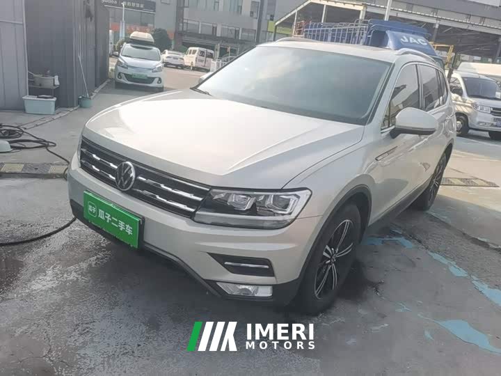 Volkswagen Tiguan L 330TSI Automatic FWD Smart Comfort Edition