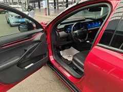 Ford Mondeo EcoBoost 245 ST-Line - ფოტო 16