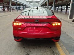 Ford Mondeo EcoBoost 245 ST-Line - ფოტო 6