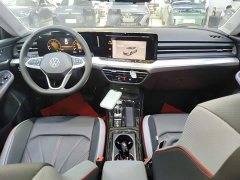 Volkswagen Lingdu L 280TSI DSG Dazzling Red Edition - ფოტო 10
