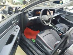 Volkswagen Lingdu L 280TSI DSG Dazzling Red Edition - ფოტო 16