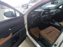Lexus UX 2020 200 Special Edition - ფოტო 12