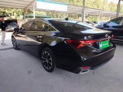 Toyota Avalon 2.0L Luxury - ფოტო 5