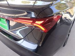 Toyota Avalon 2.0L Luxury - ფოტო 8