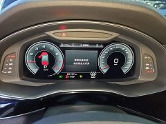 Audi Q7 45 TFSI quattro S line Sport - ფოტო 12