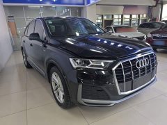 Audi Q7 45 TFSI quattro S line Sport - ფოტო 4